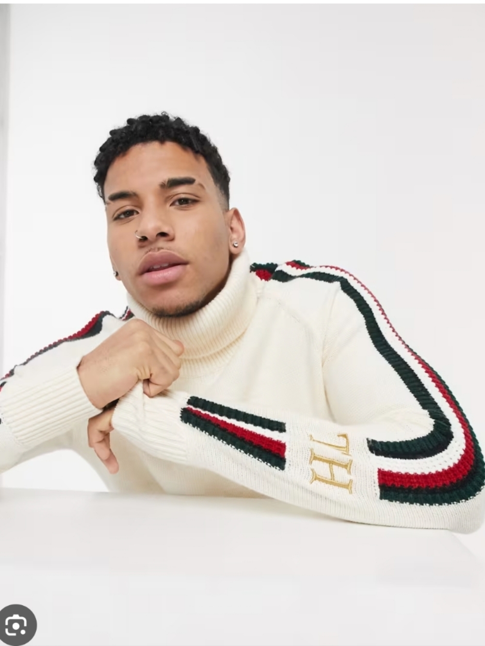TOMMY HILIFIGER white turtleneck cotton sweater - size medium